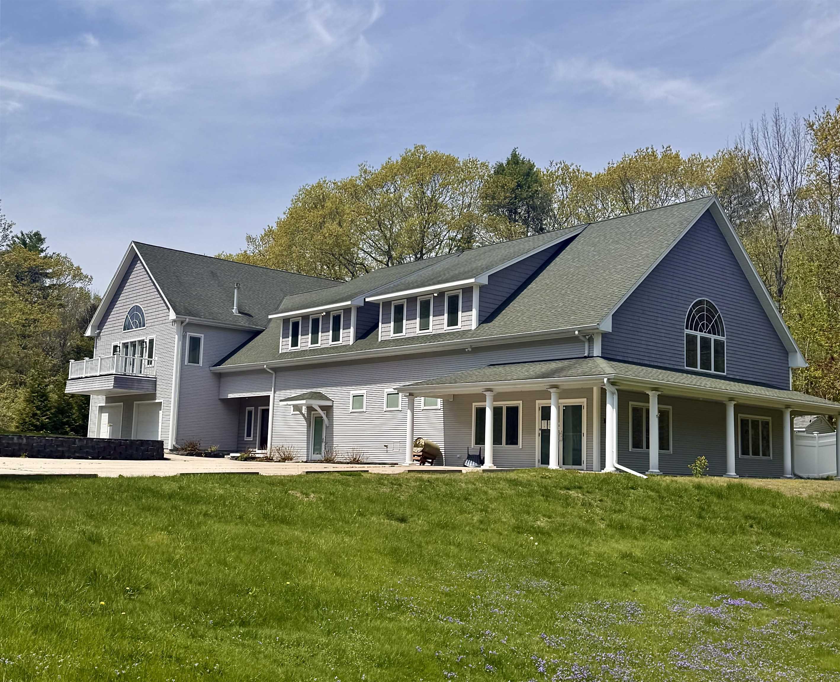 1376 Highway 1 York, ME 03902 - Photo 2 of 22