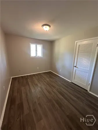 $2,300 | 29 Ventura Boulevard, Savannah, GA 31419