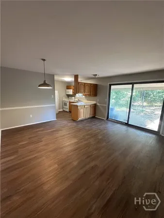 $2,300 | 29 Ventura Boulevard, Savannah, GA 31419