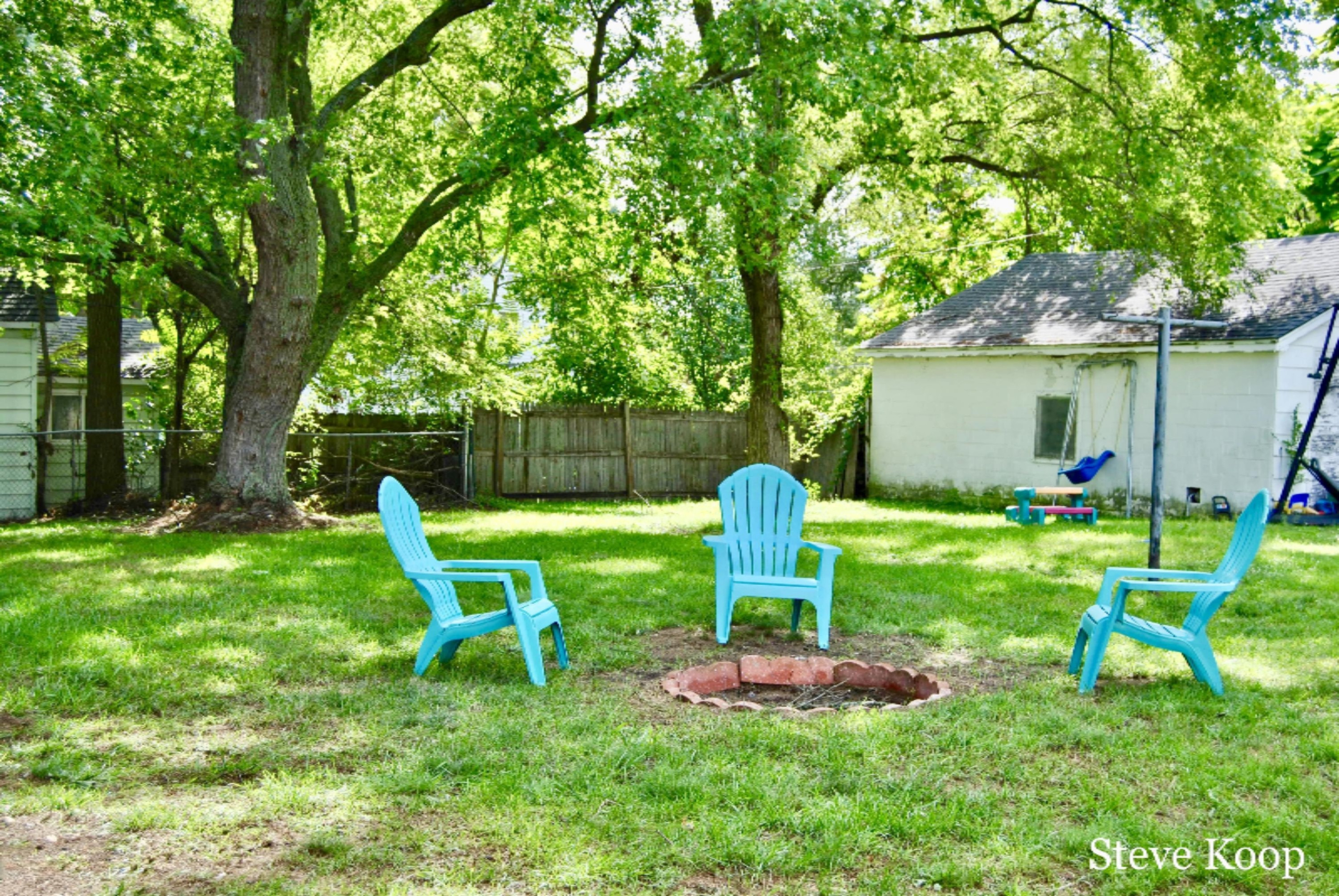 748 Root Street Belding, MI 48809 - Photo 5 of 21 fullsizeoutput_a17