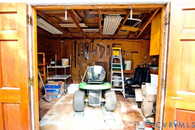 $489,000 | 2308 Pleasant Run Drive, Henrico, VA 23238