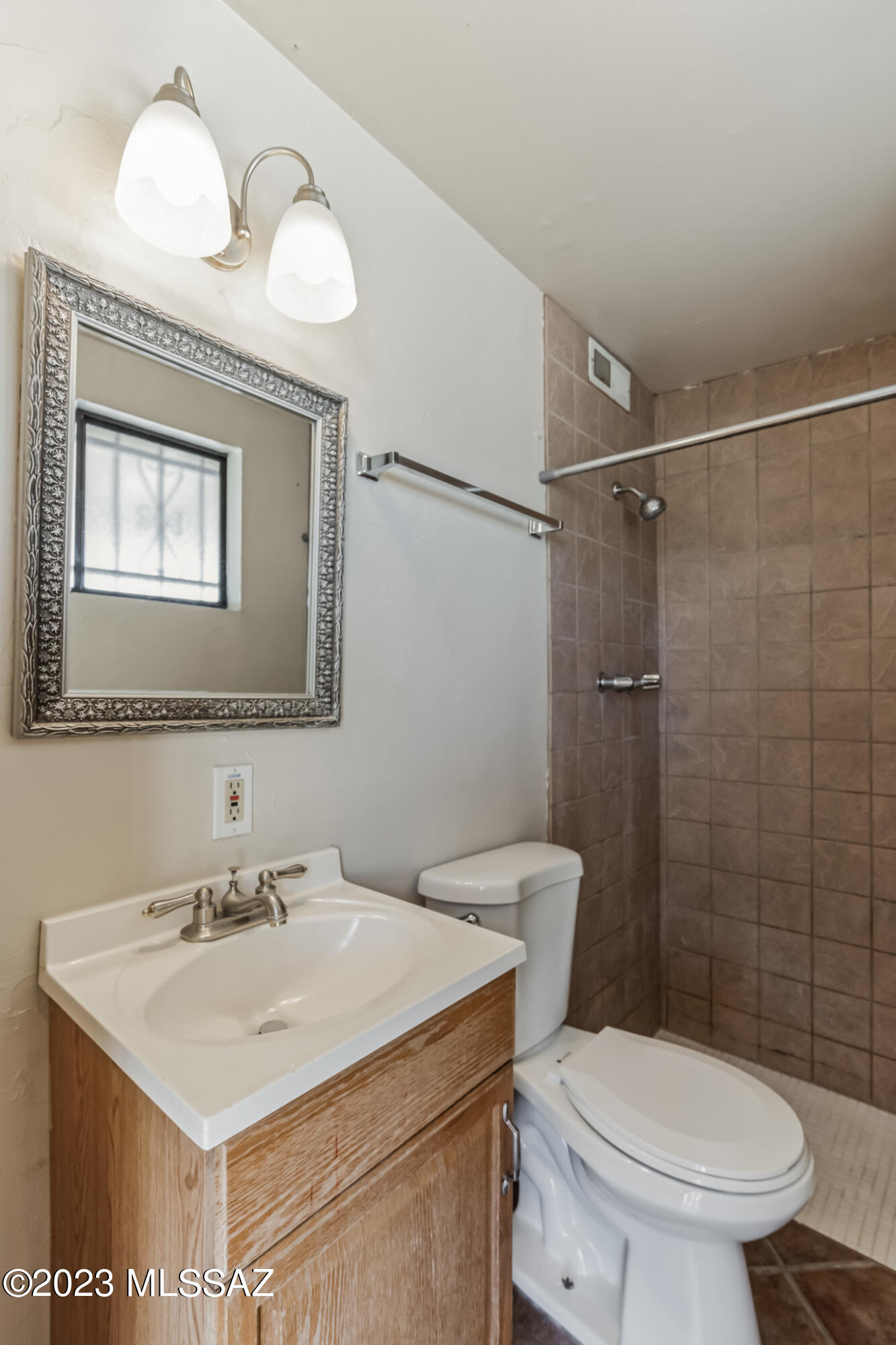 7045 East Stella Road Tucson, AZ 85730 - Photo 17 of 27