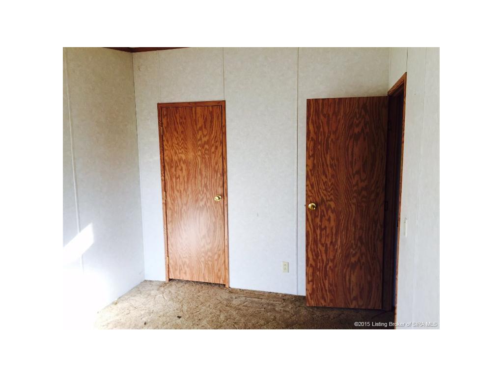 6921 East Hurst Road Pekin, IN 47165 - Photo 7 of 10