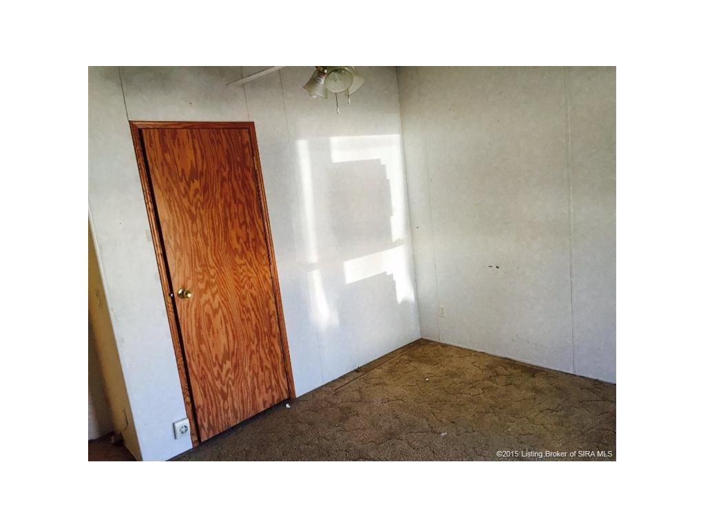 6921 East Hurst Road Pekin, IN 47165 - Photo 8 of 10