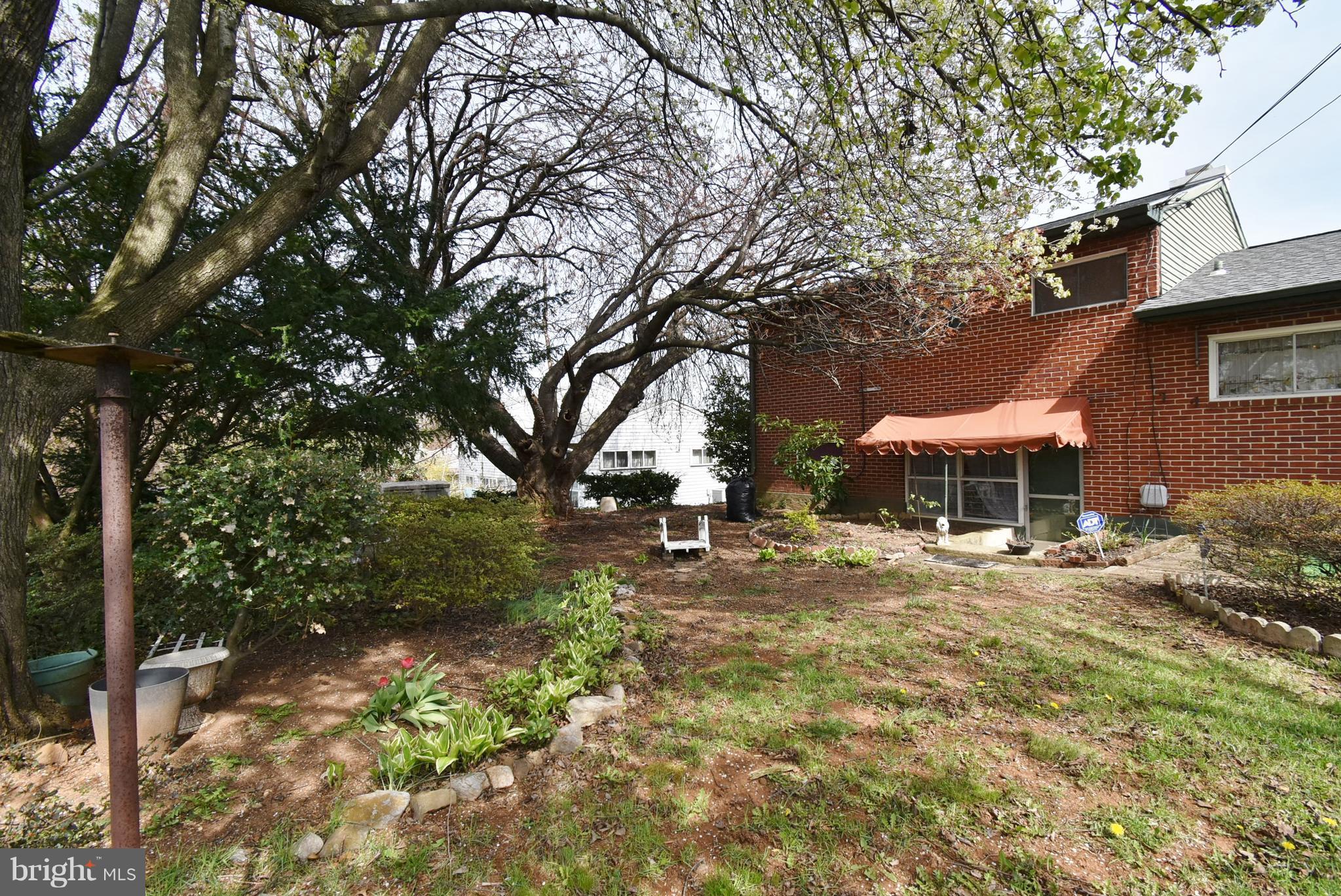 1010 Marksworth Road Baltimore, MD 21228 - Photo 22 of 26 Exterior (Rear)