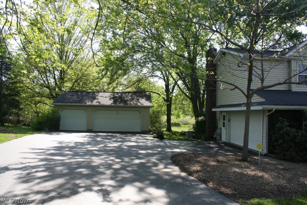9728 Lisbon Road Canfield, OH 44406 - Photo 3 of 25 Gallery Image 3