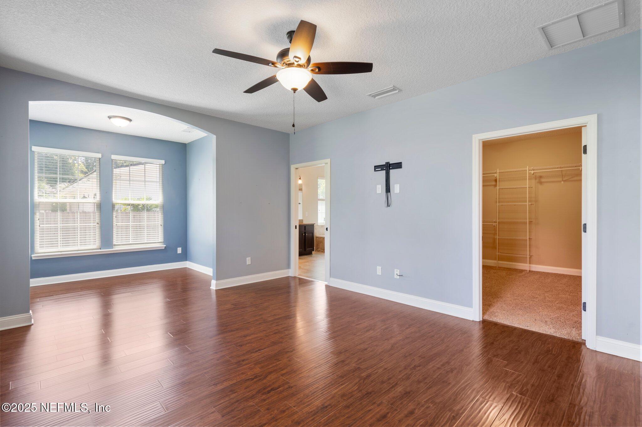 433 Ralph Street Orange Park, FL 32073 - Photo 19 of 35 Primary Suite