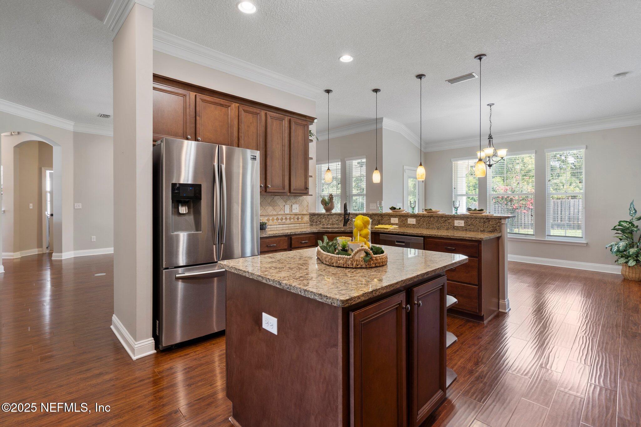 433 Ralph Street Orange Park, FL 32073 - Photo 10 of 35 Kitchen