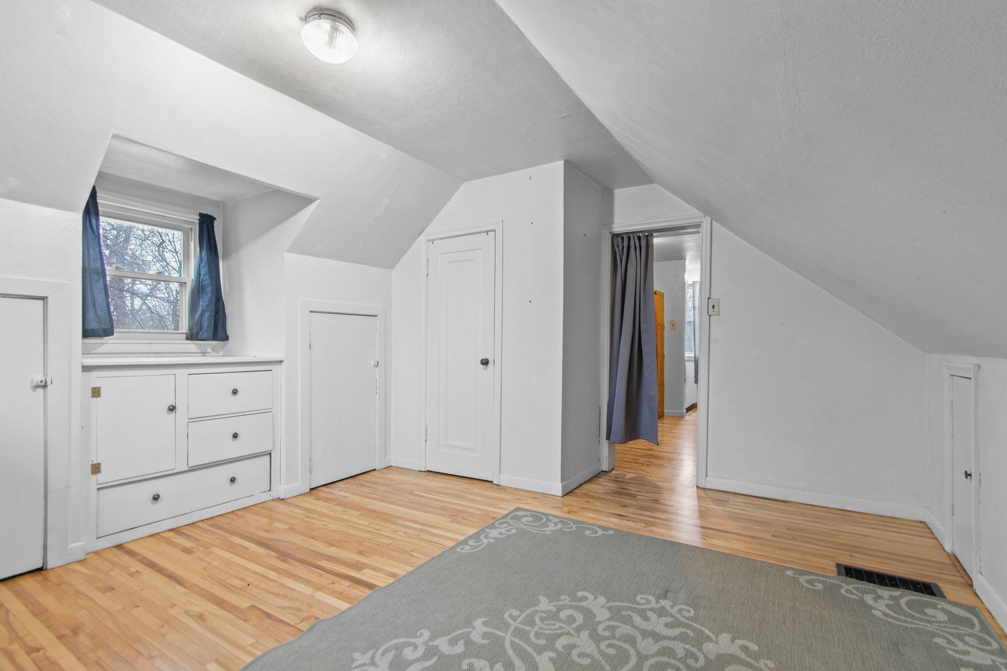 2436 Hickory Lane Appleton, WI 54915 - Photo 22 of 31