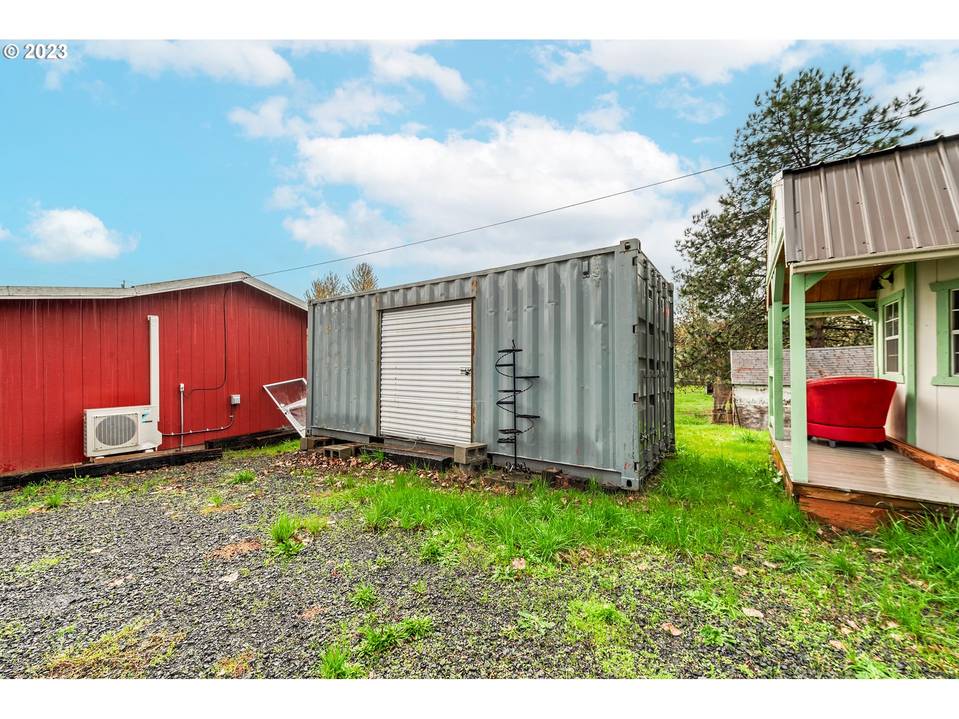 38916 Dexter Road Dexter, OR 97431 - Photo 38 of 39 Storage