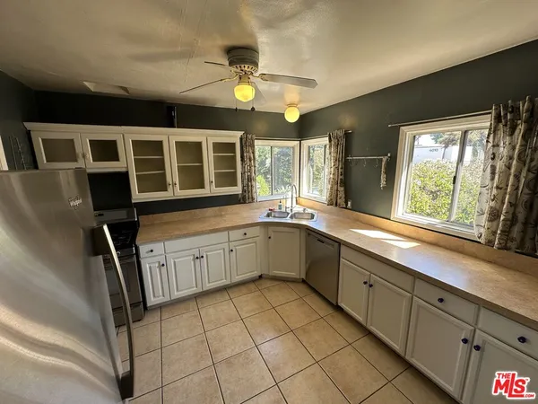 $4,500 | 4001 Chevy Chase Drive, Los Angeles, CA 90039