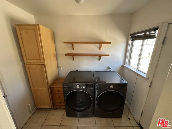 $4,500 | 4001 Chevy Chase Drive, Los Angeles, CA 90039