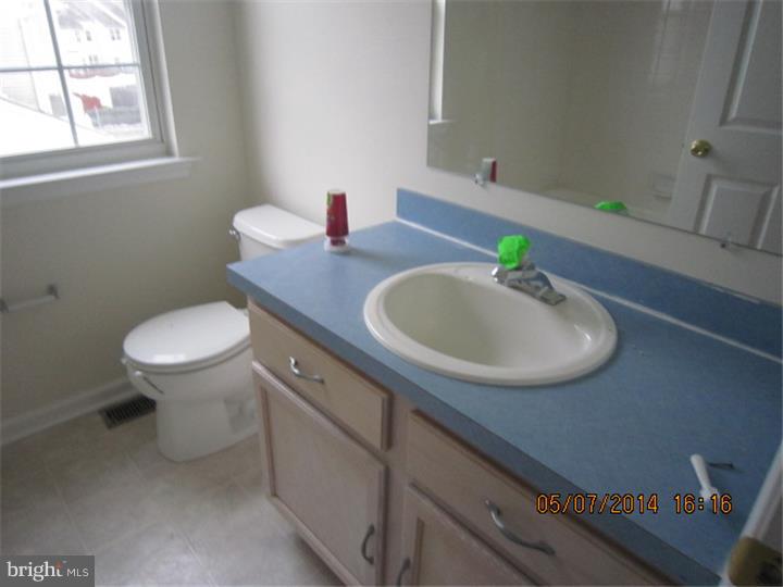 61 Threadleaf Terrace Burlington, NJ 08016 - Photo 11 of 19