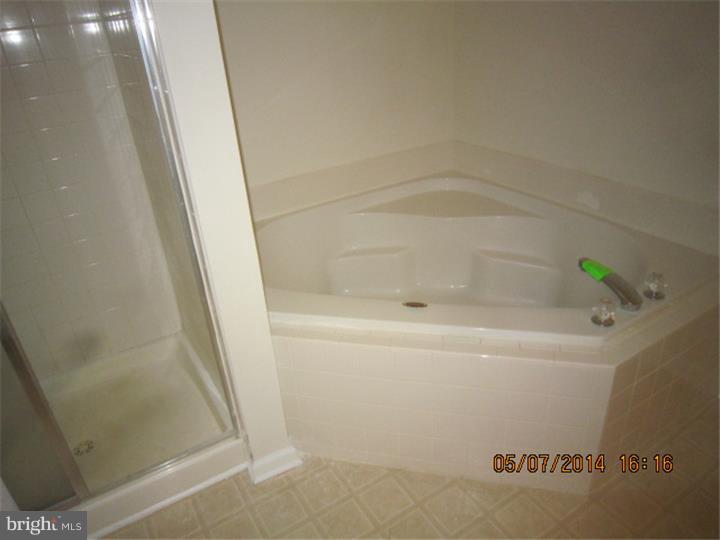 61 Threadleaf Terrace Burlington, NJ 08016 - Photo 15 of 19