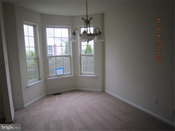 61 Threadleaf Terrace Burlington, NJ 08016 - Photo 4 of 19