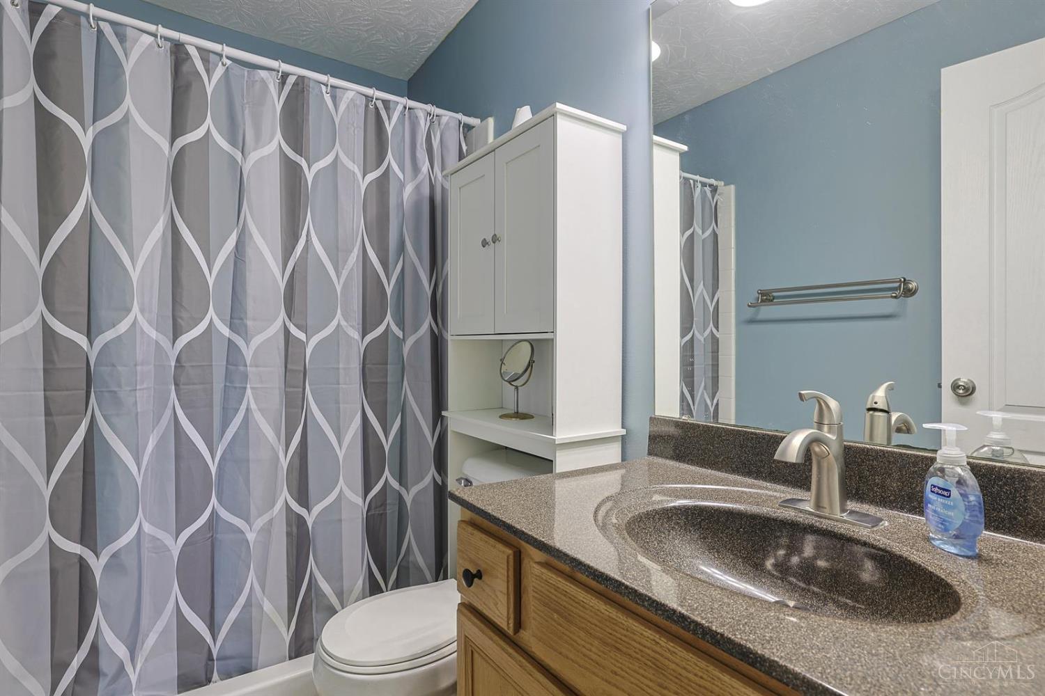 3408 North Bend Road, Unit 12 Cincinnati, OH 45247 - Photo 22 of 29 Gallery Image 22
