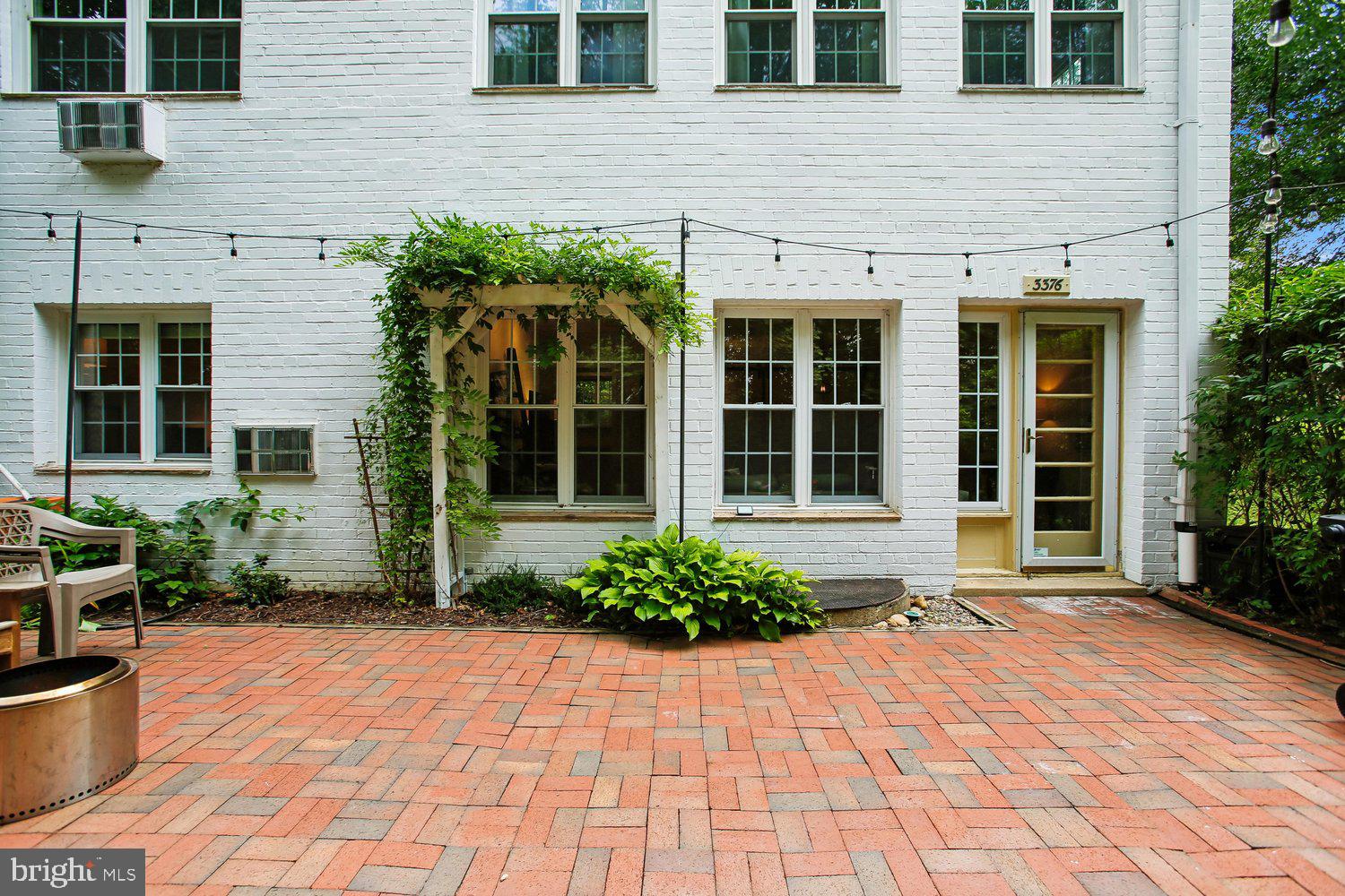 3376 Gunston Road, Unit 3376 Alexandria, VA 22302 - Photo 35 of 49 Patio