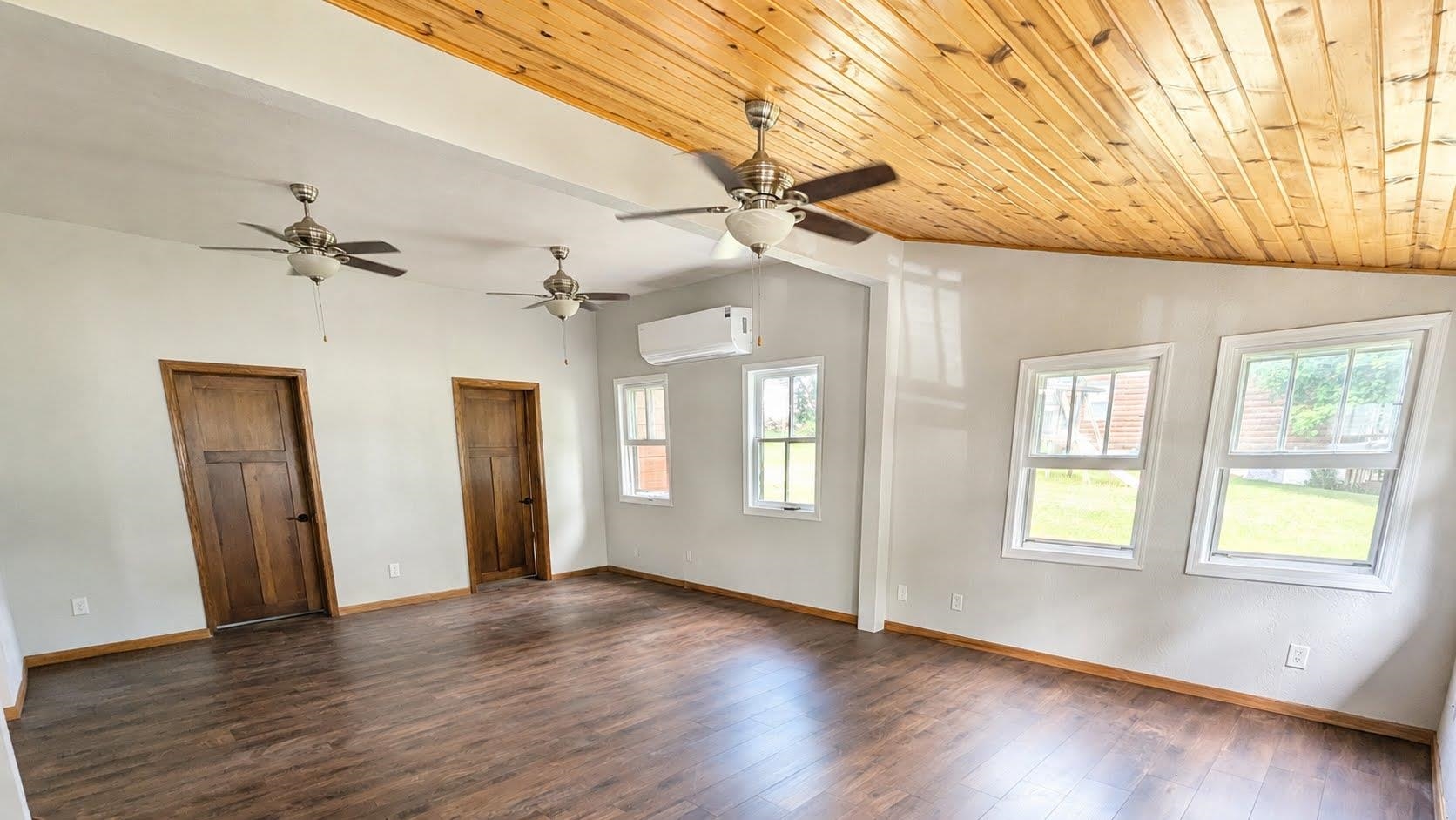 E13620 Idlewild Road Merrimac, WI 53561 - Photo 6 of 15