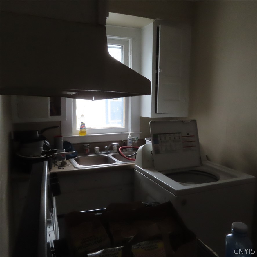 803 Danforth Street Syracuse, NY 13208 - Photo 15 of 18