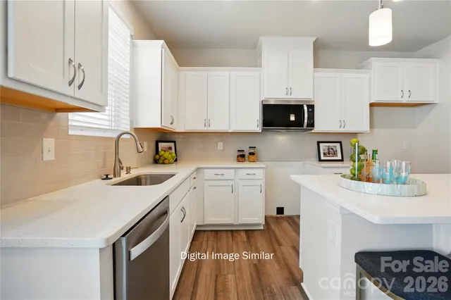 $369,990 | 6010 Mallow Crossing Lane, Charlotte, NC 28213