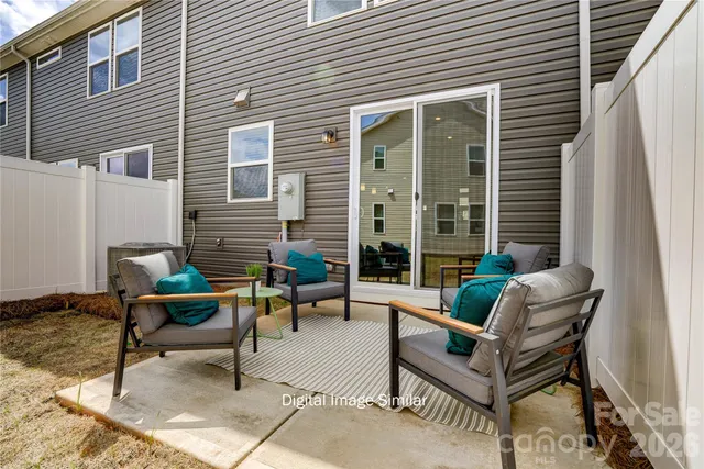 $369,990 | 6010 Mallow Crossing Lane, Charlotte, NC 28213