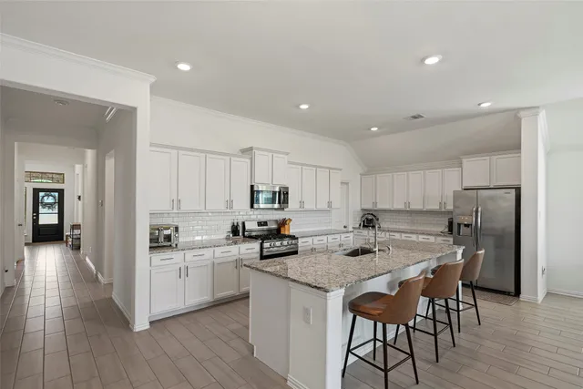 $2,950 | 19102 Brazos Bend Park Drive, Cypress, TX 77433