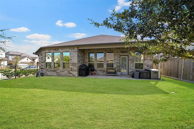 $2,950 | 19102 Brazos Bend Park Drive, Cypress, TX 77433