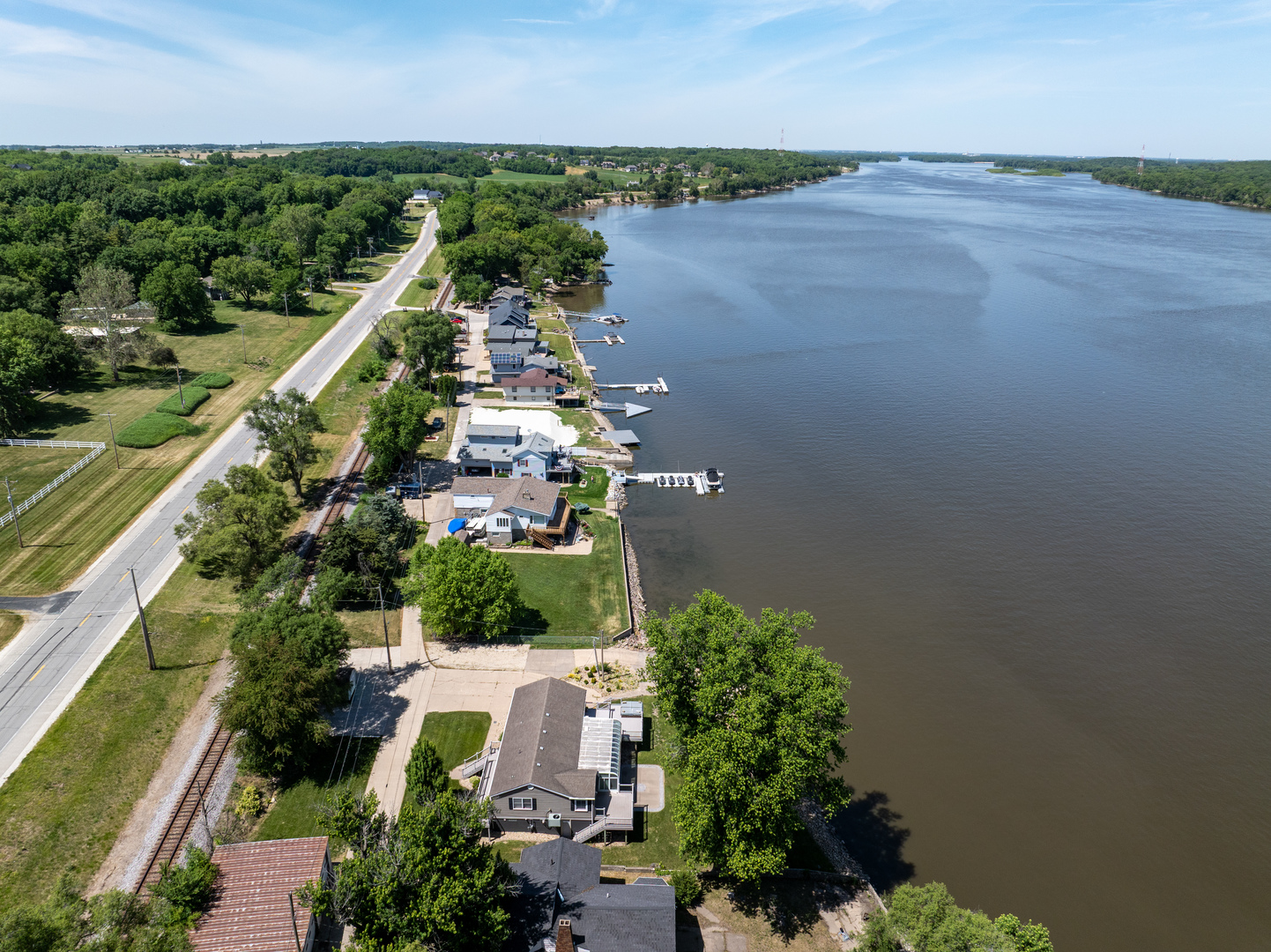 22799 Great River Road Le Claire, IA 52753 - Photo 7 of 48