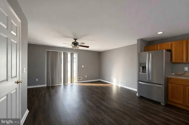 $2,000 | 107 Jamestown Boulevard, Hammonton, NJ 08037