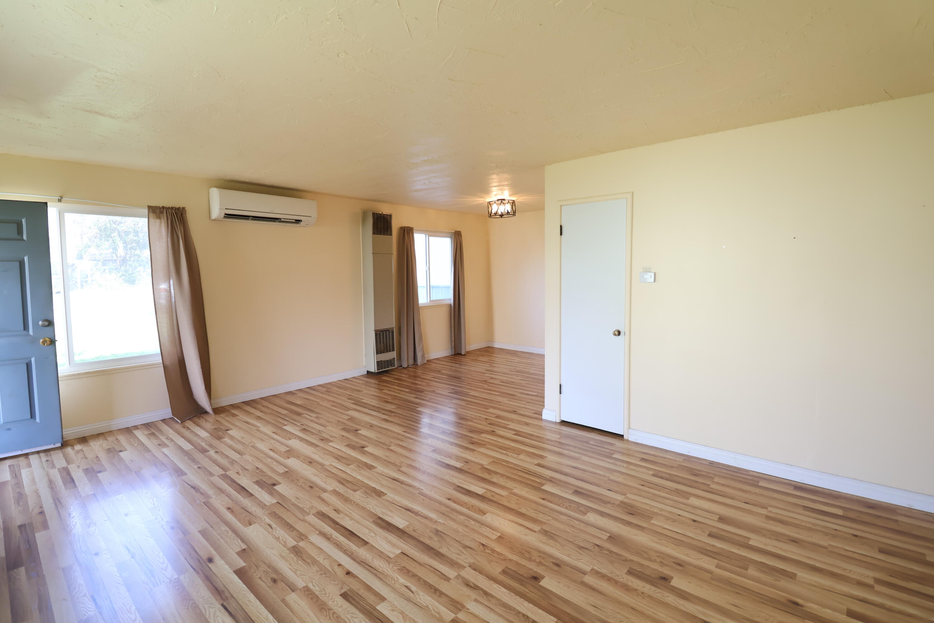 3055 Sharon Avenue Anderson, CA 96007 - Photo 5 of 11 IMG_0101