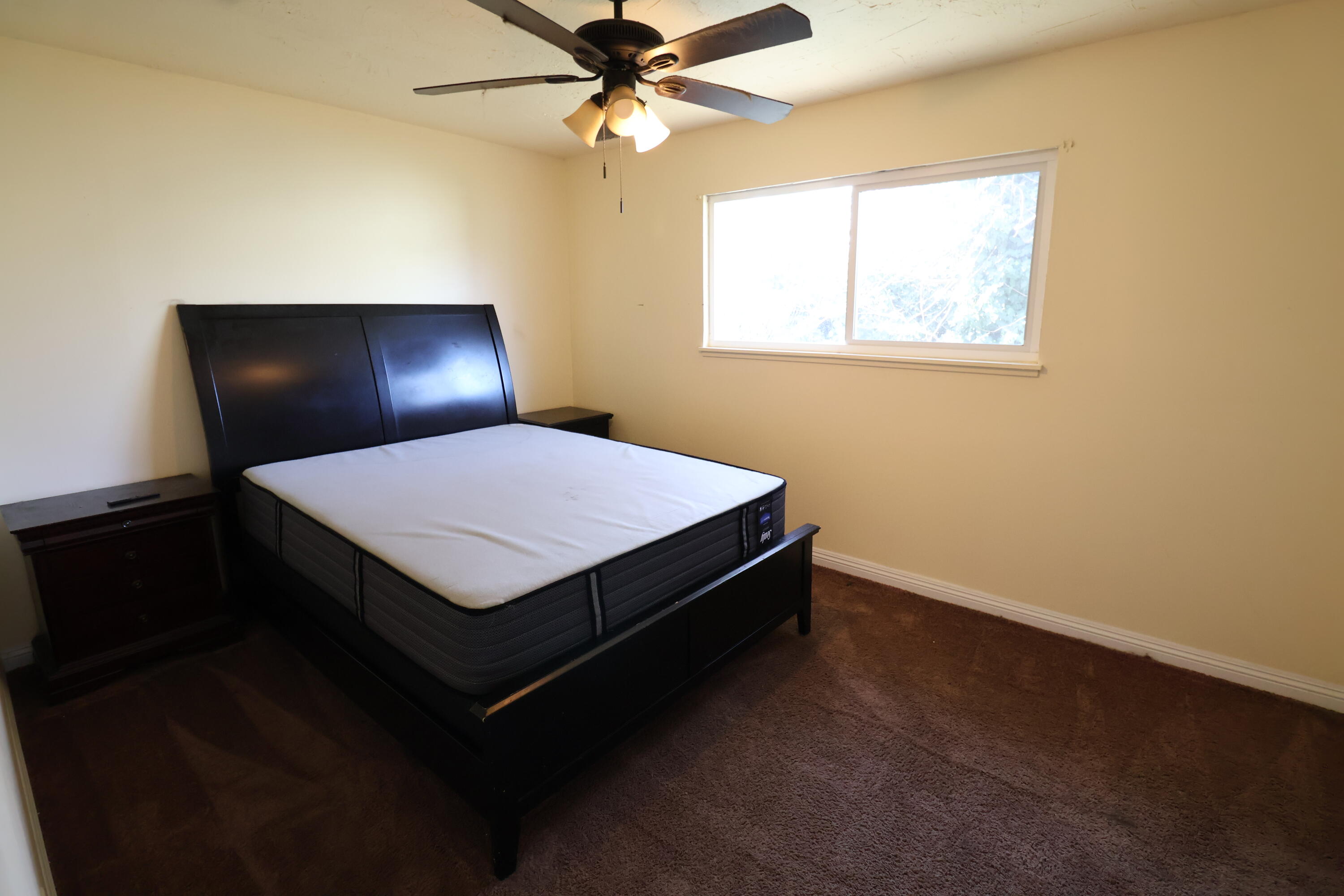 3055 Sharon Avenue Anderson, CA 96007 - Photo 8 of 11 IMG_0104