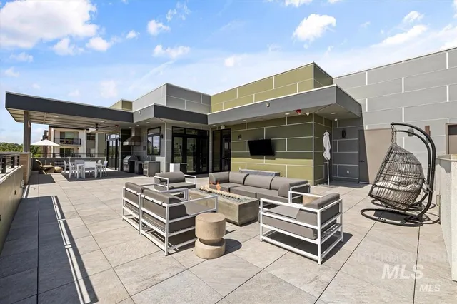 $369,900 | 3850 East Haystack Street, Unit 210, Boise, ID 83716