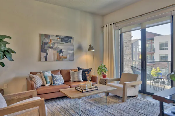 $369,900 | 3850 East Haystack Street, Unit 210, Boise, ID 83716