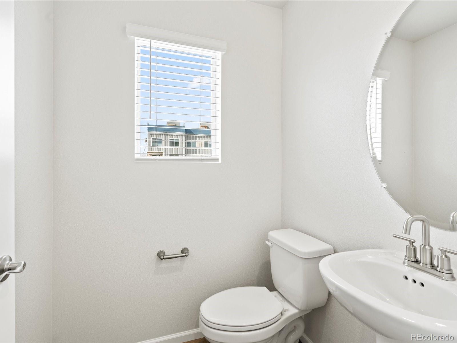 14412 Pansy Loop Morrison, CO 80465 - Photo 13 of 34