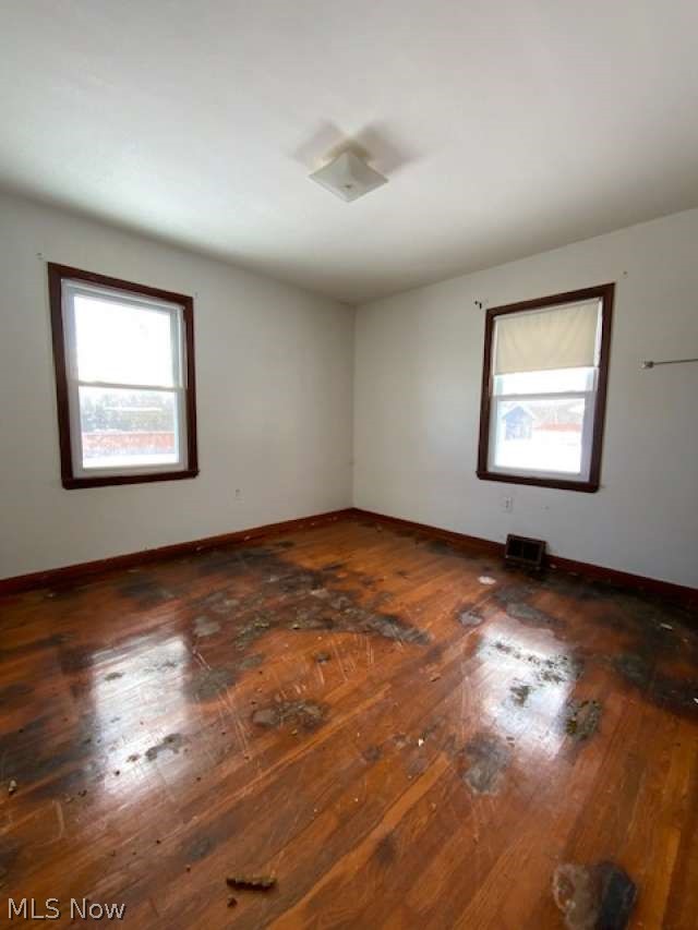 10405 Chillicothe Road Kirtland, OH 44094 - Photo 4 of 8