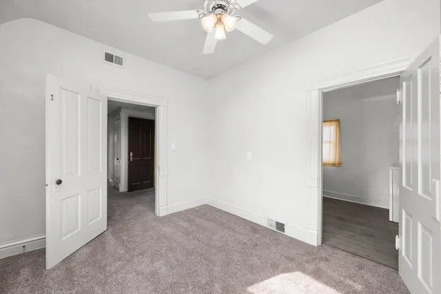 $1,300 | 1703 Brady Street, Davenport, IA 52803