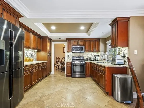 $884,995 | 2220 Bloomfield Lane, Corona, CA 92882