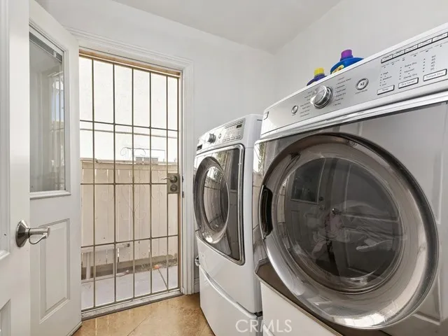 $899,500 | 2220 Bloomfield Lane, Corona, CA 92882