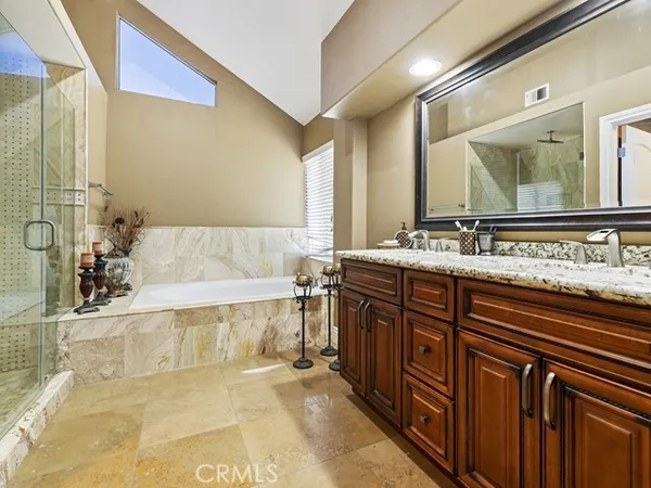 $884,995 | 2220 Bloomfield Lane, Corona, CA 92882