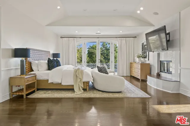 $12,400,000 | 11730 Stonehenge Lane, Los Angeles, CA 90077