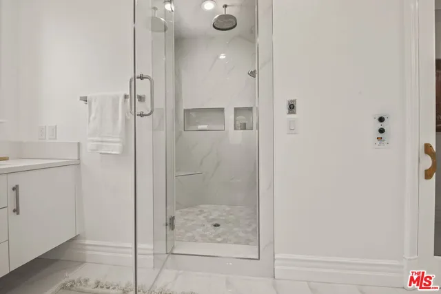 $12,400,000 | 11730 Stonehenge Lane, Los Angeles, CA 90077