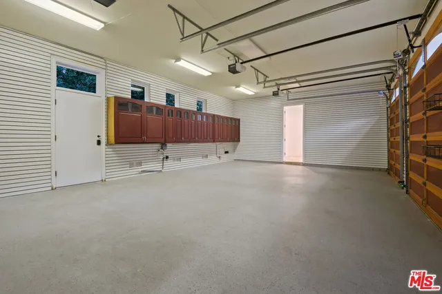 $12,400,000 | 11730 Stonehenge Lane, Los Angeles, CA 90077