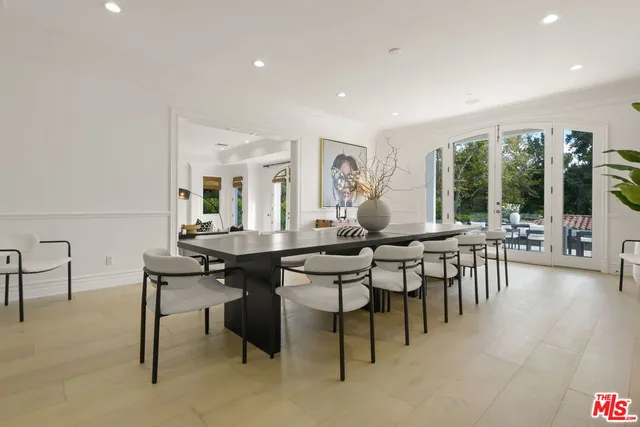 $12,400,000 | 11730 Stonehenge Lane, Los Angeles, CA 90077
