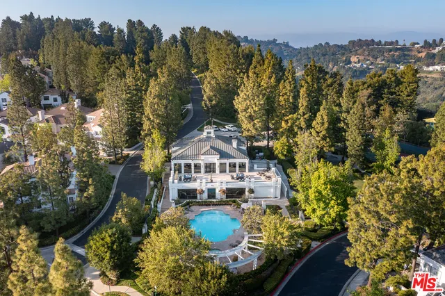 $12,400,000 | 11730 Stonehenge Lane, Los Angeles, CA 90077