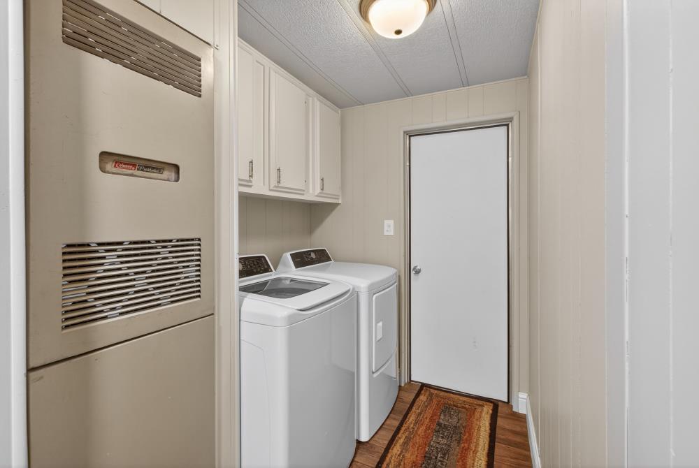 7460 Azimuth Lane, Unit 253 Sacramento, CA 95842 - Photo 17 of 50 a utility room with dryer and washer