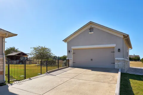 $849,900 | 469 Bold Sundown, Liberty Hill, TX 78642