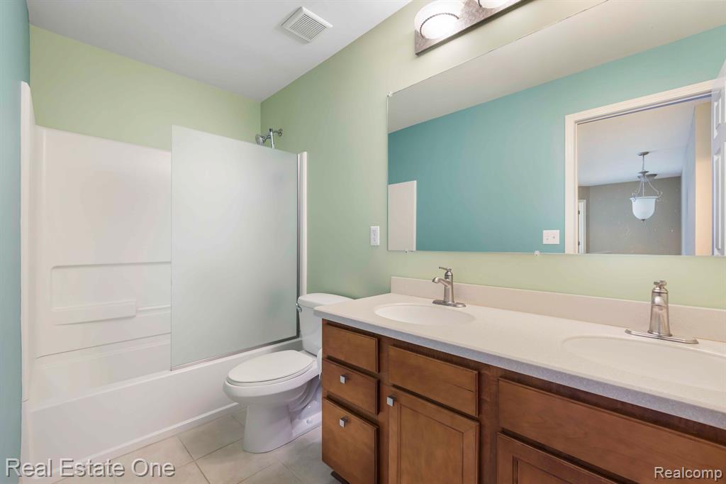 3446 Connors Drive Rochester Hills, MI 48307 - Photo 32 of 50