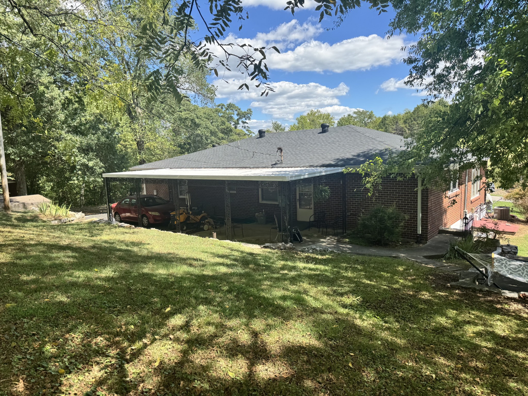 17 Turkey Creek Road Carthage, TN 37030 - Photo 2 of 40 a backyard of a house