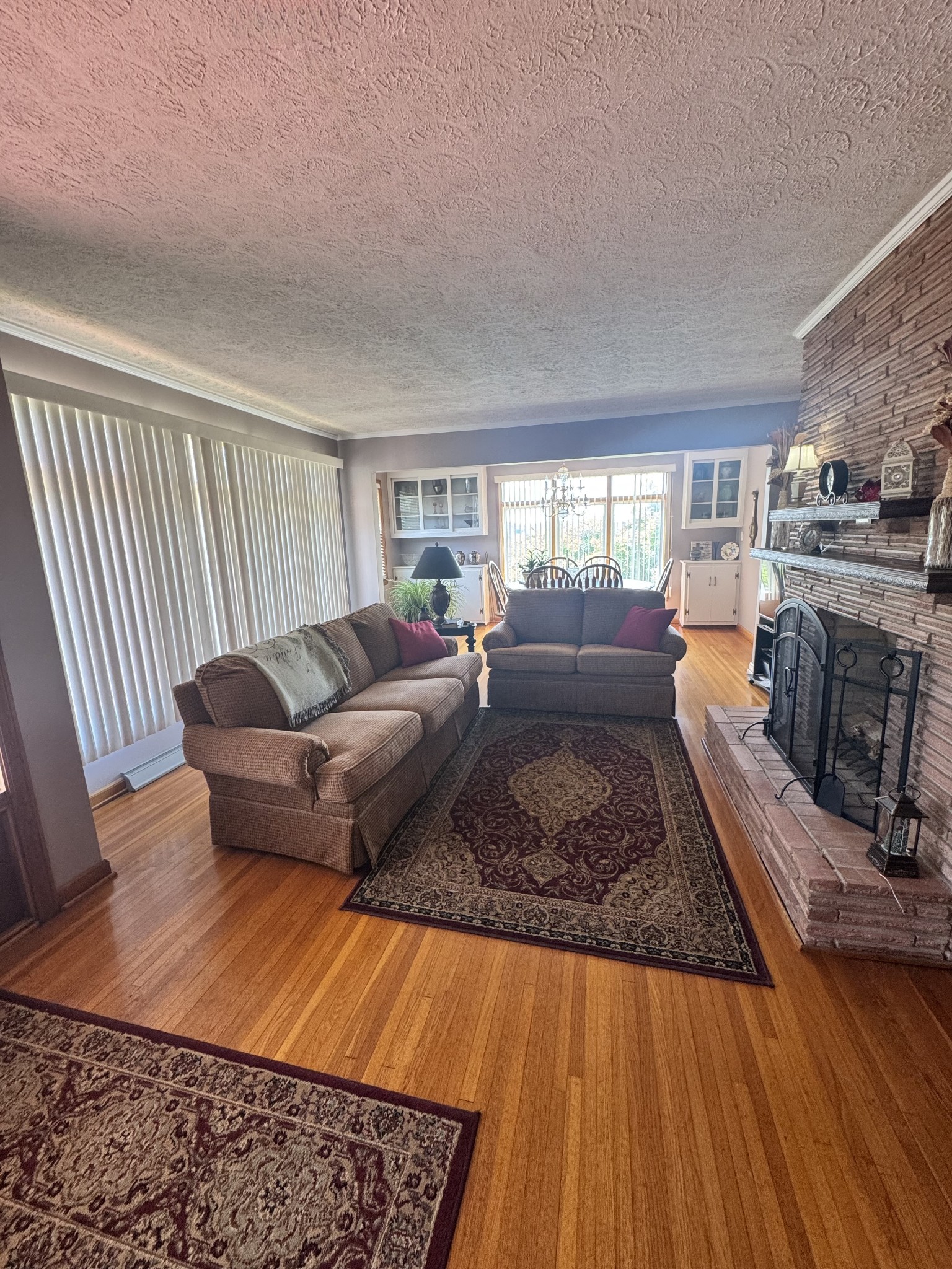 17 Turkey Creek Road Carthage, TN 37030 - Photo 5 of 40 a living room with furniture and a rug