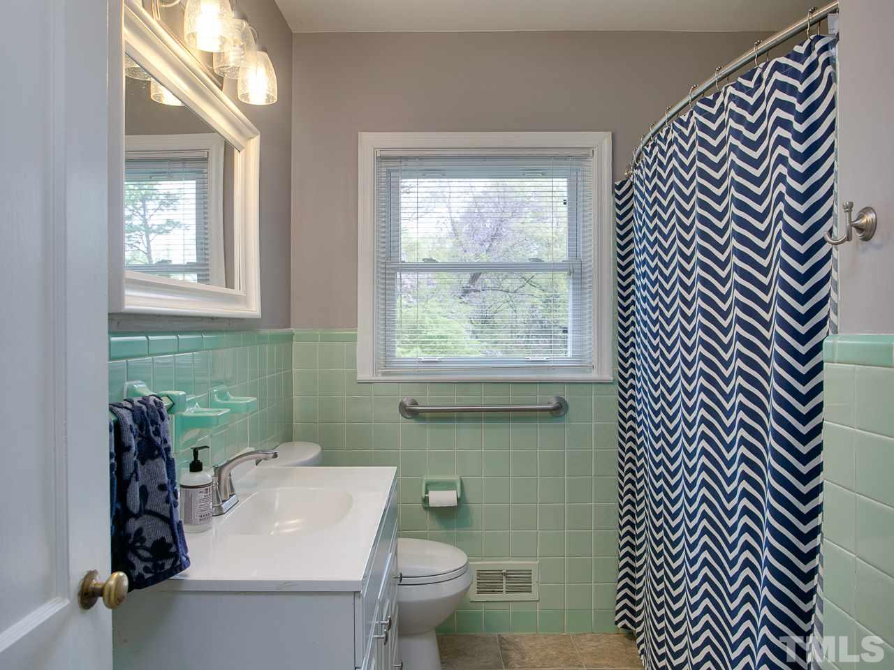 3527 Hope Valley Road Durham, NC 27707 - Photo 14 of 29 Gallery Image 14